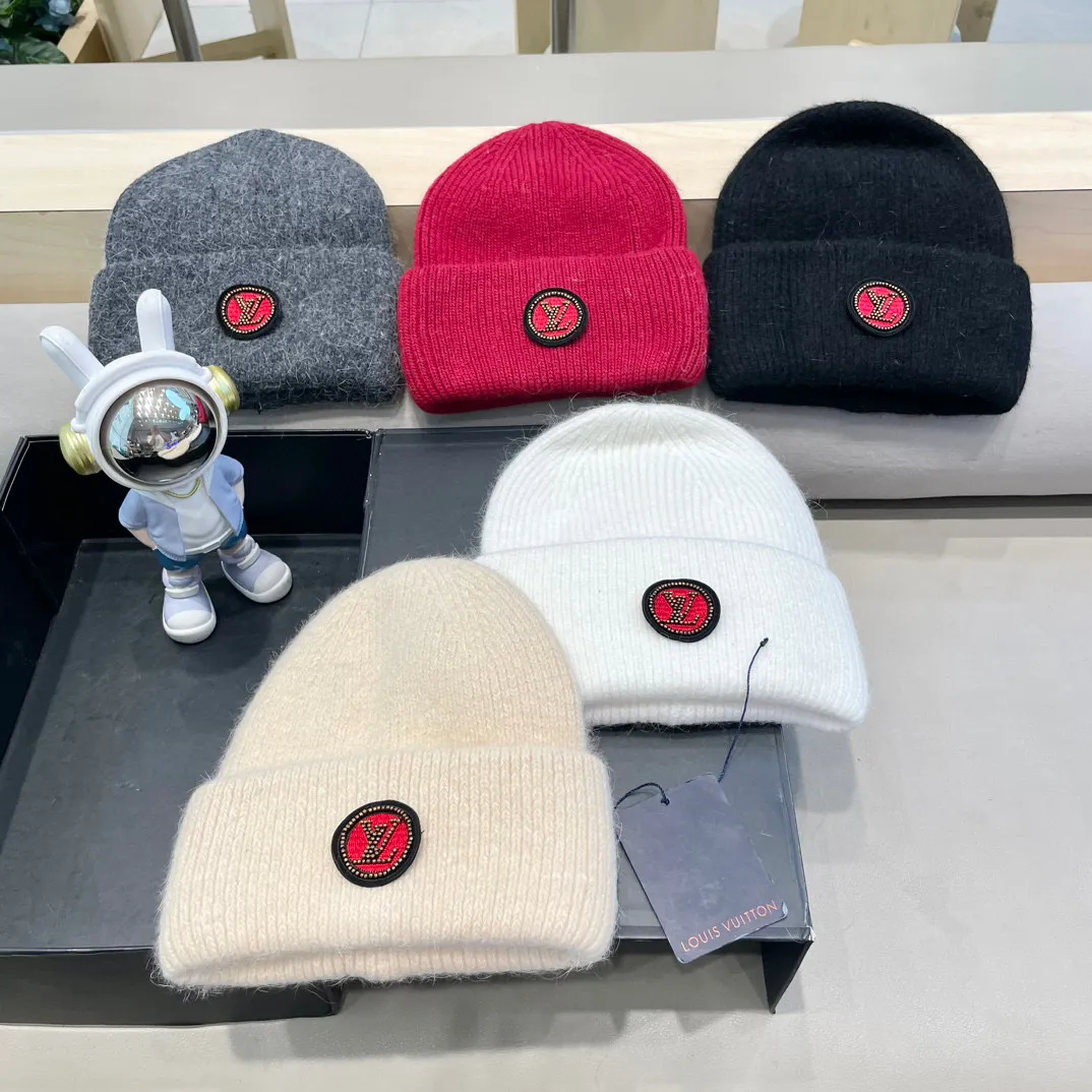LOUIS VUITTON 白 2024新作秋冬ラビットファーハット - 画像 (6)