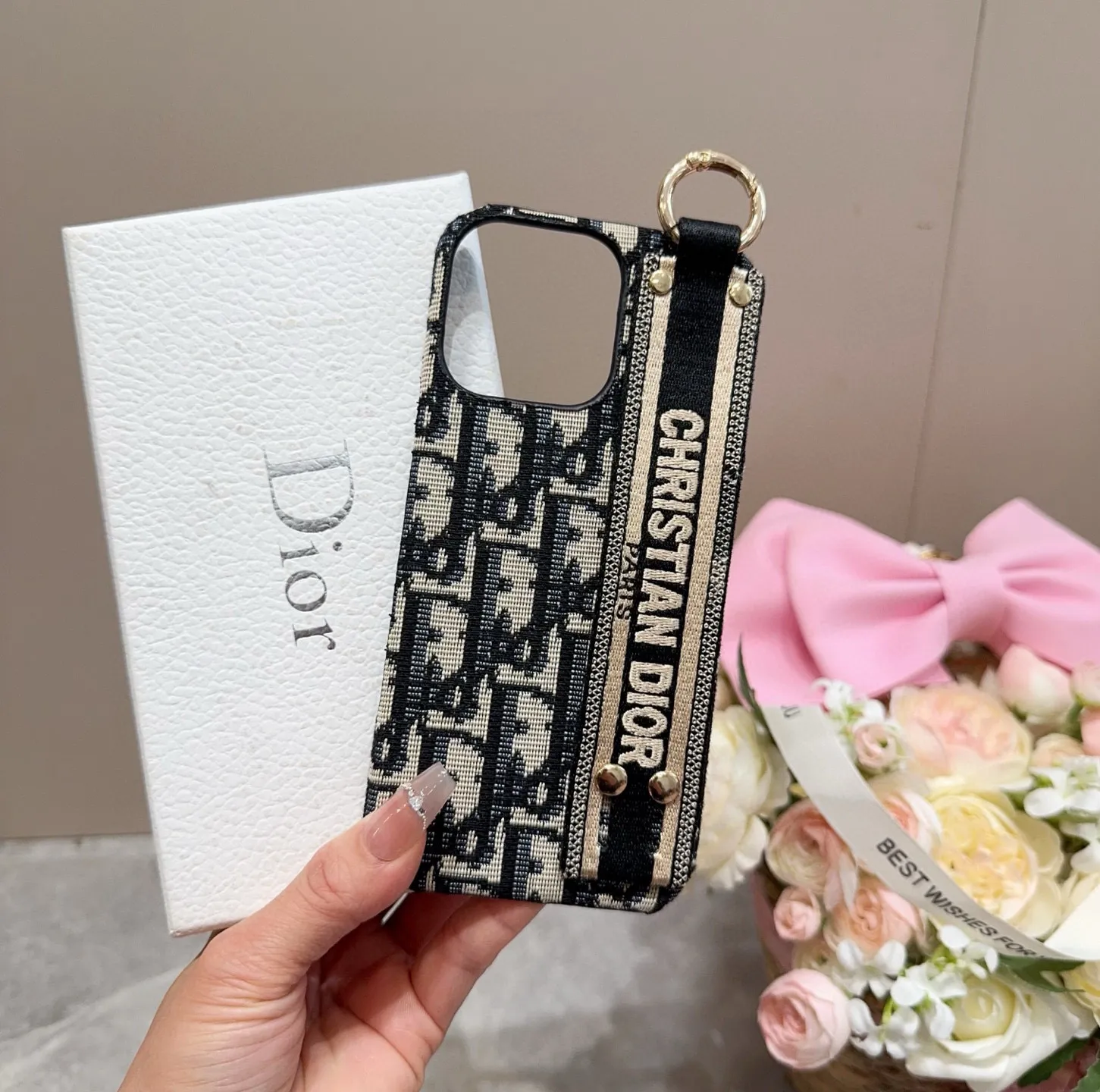 Christian Dior ブラック刺繍手首ケース - 画像 (4)
