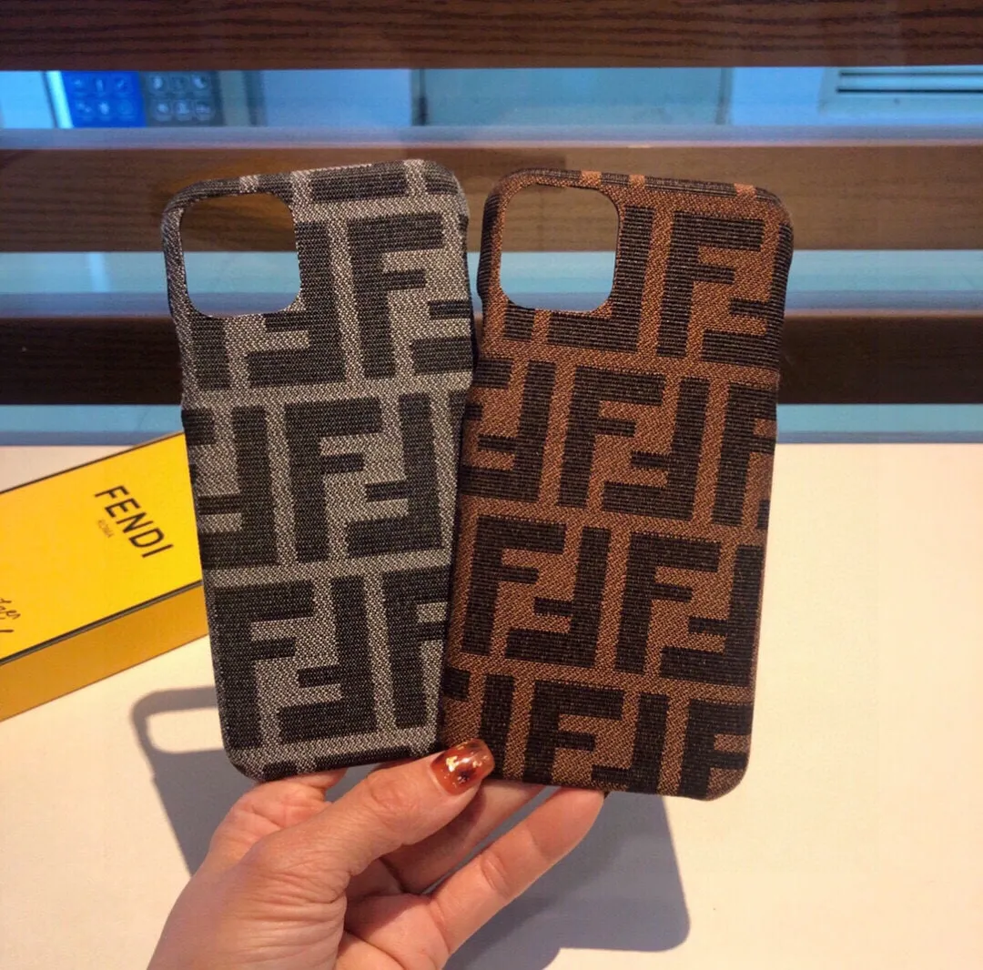 Fendi クラシックFF iPhone14 ケース ブラック - 画像 (9)