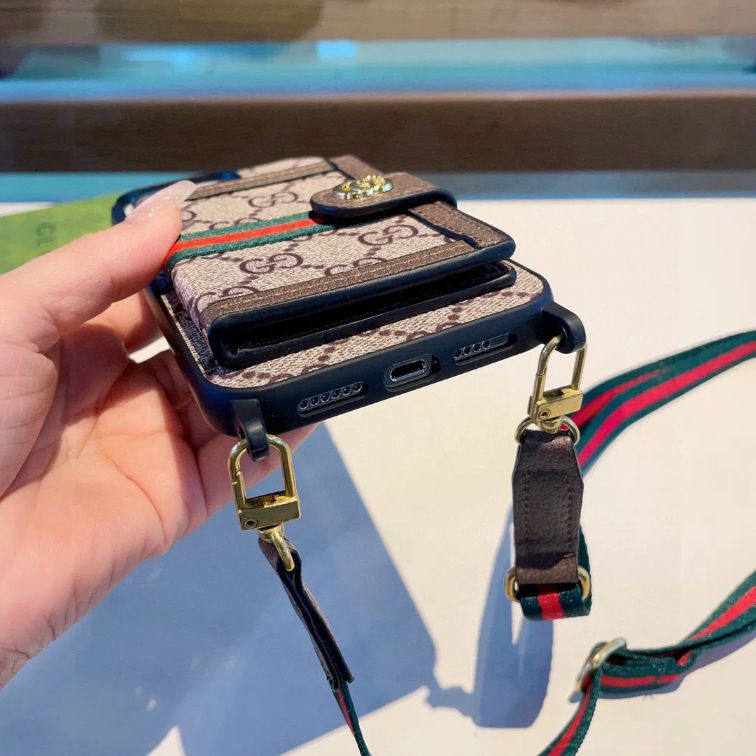 GucciオリジナルレザーiPhoneケースベージュストライプ - 画像 (7)