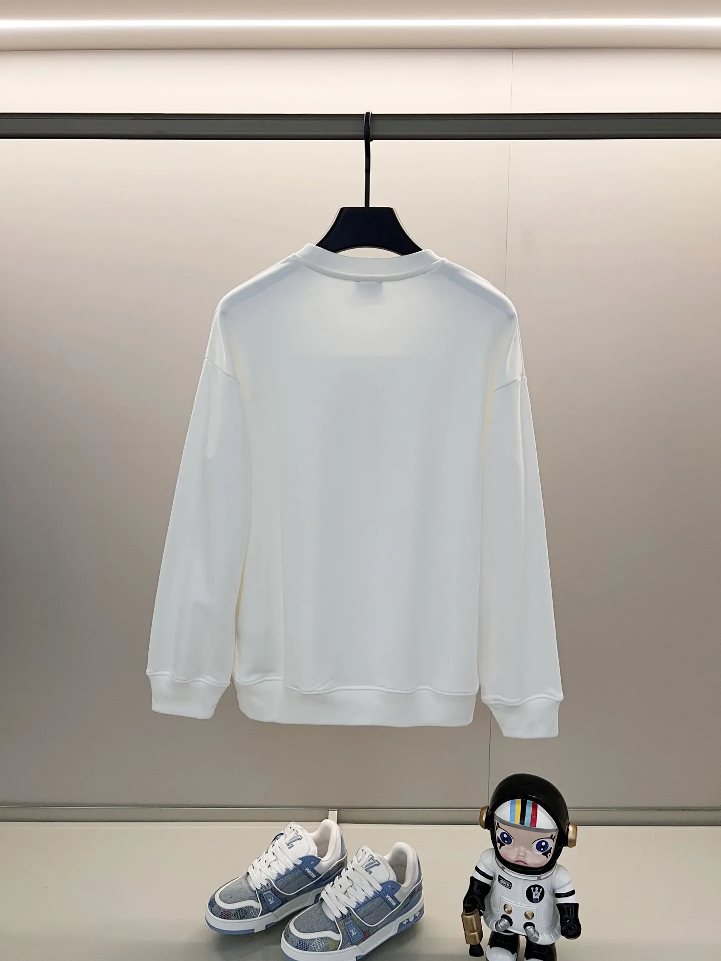 FENDI 420gコットンラウンドネックスウェット 白 - 画像 (3)