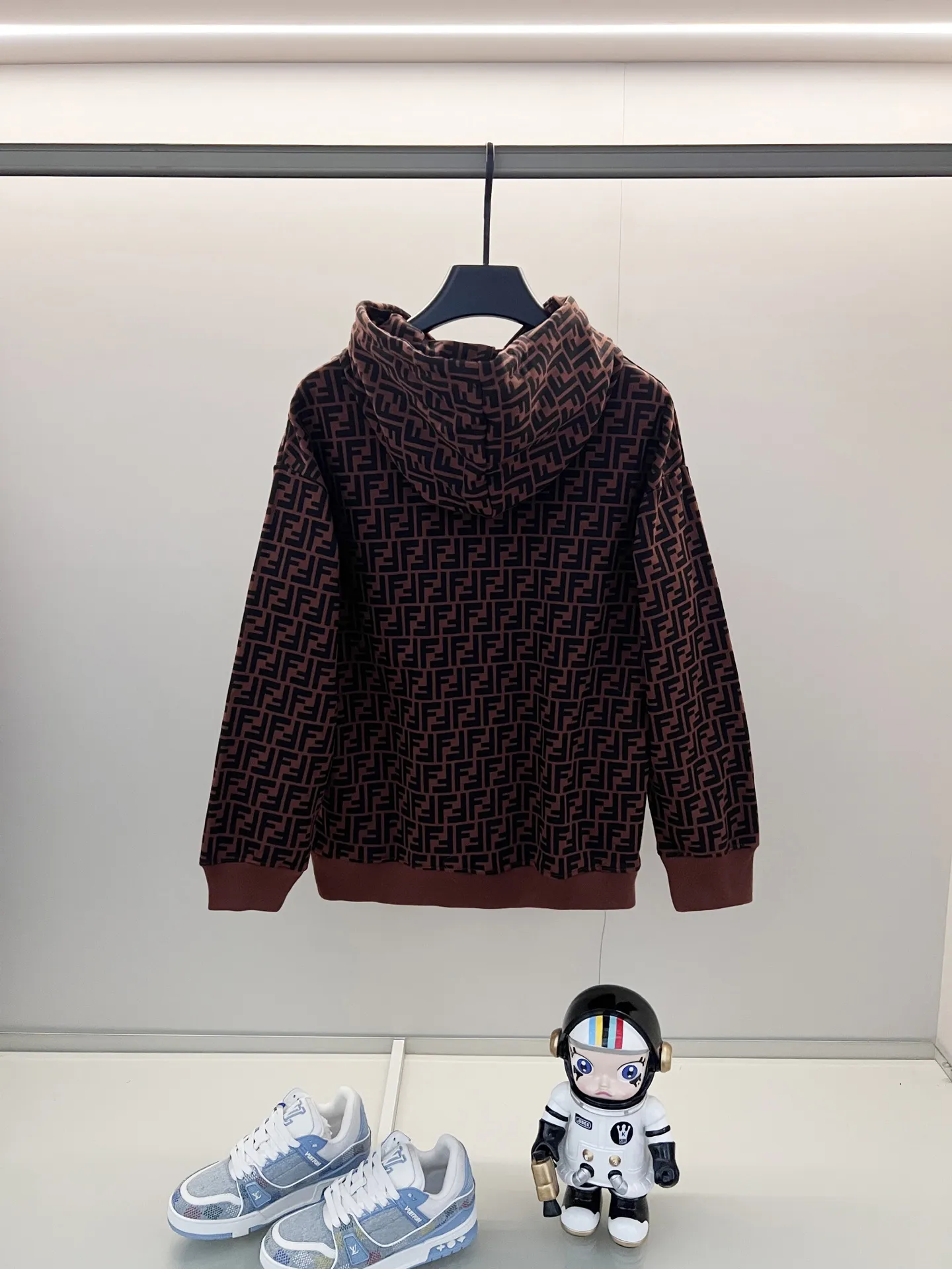 FENDI 420gコットン黒灰色パーカー - 画像 (3)