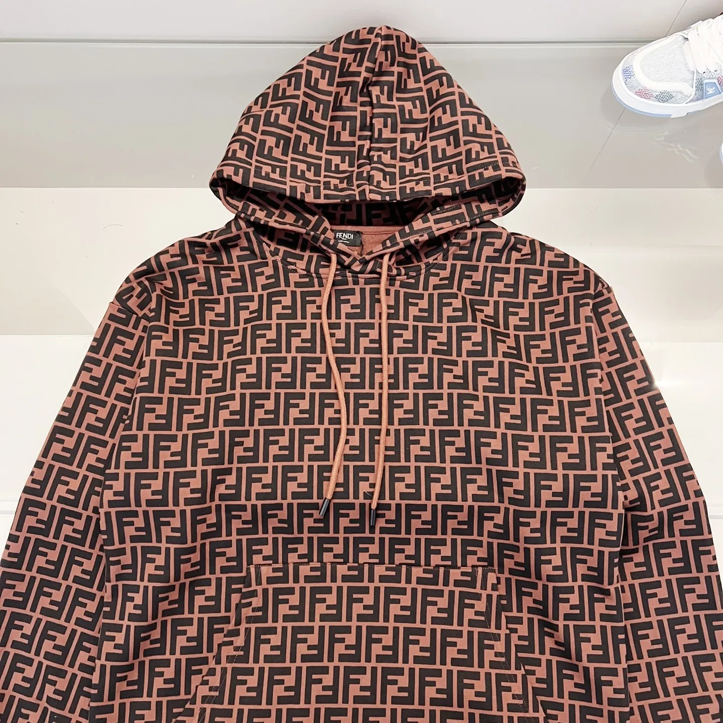 FENDI 420gコットン黒灰色パーカー - 画像 (10)