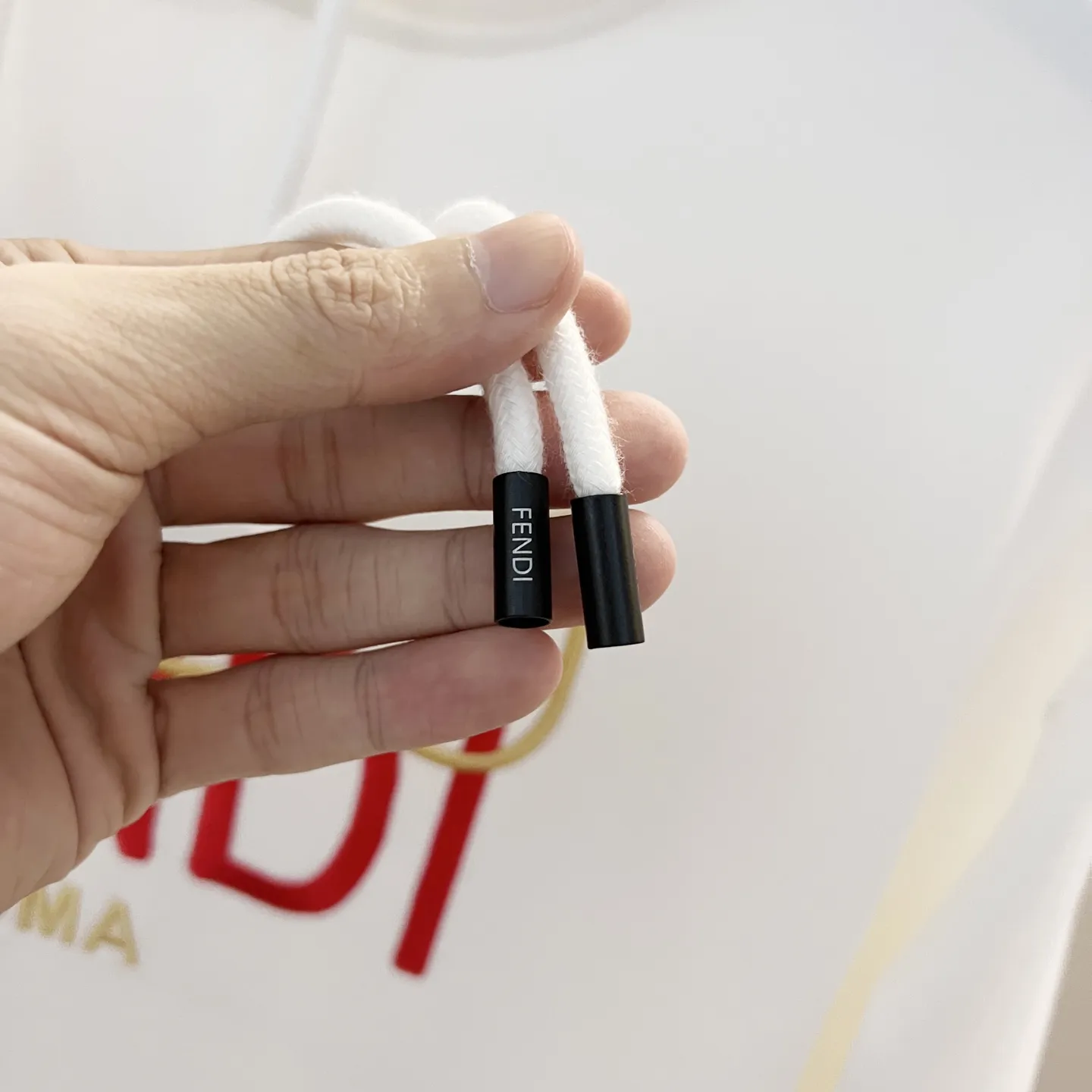 FENDI 420gコットン白カラーフーディ - 画像 (8)