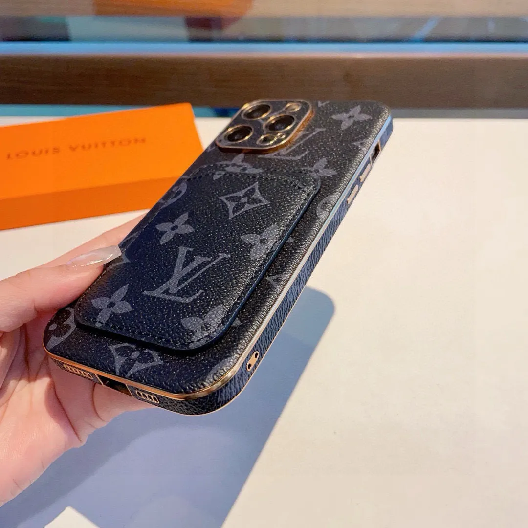Louis Vuitton 黒 クラシックモノグラムカードケース付きiPhoneケース - 画像 (7)