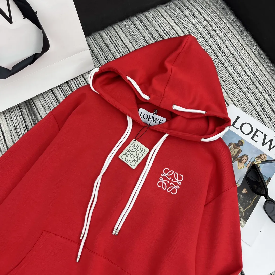 LOEWE 刺繍ロゴレッドセットアップ - 画像 (3)