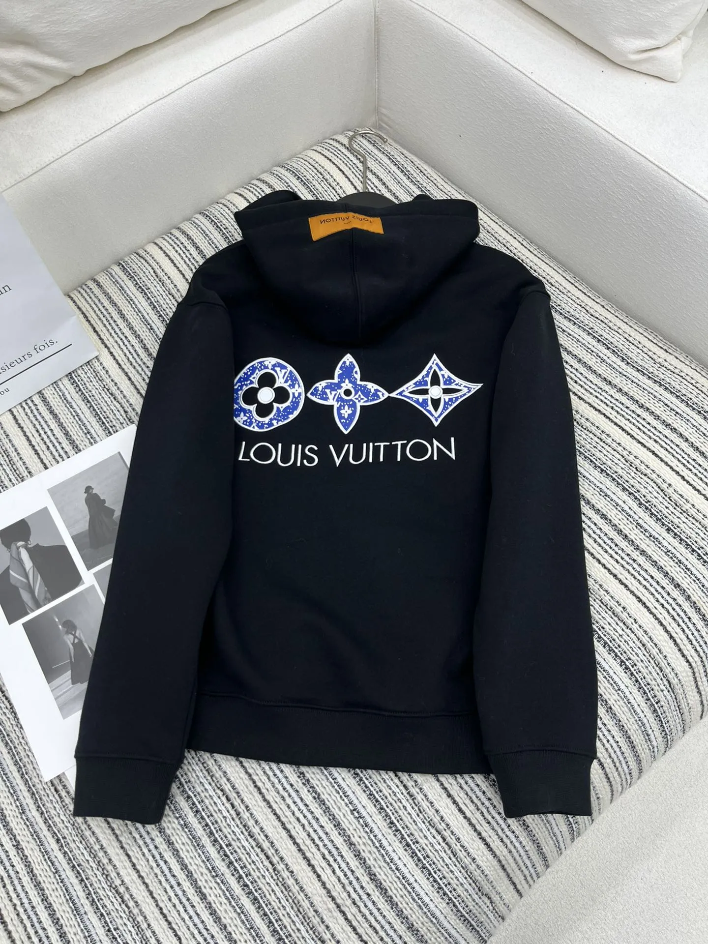 Louis Vuitton 黒色フリース付きパーカー - 画像 (6)