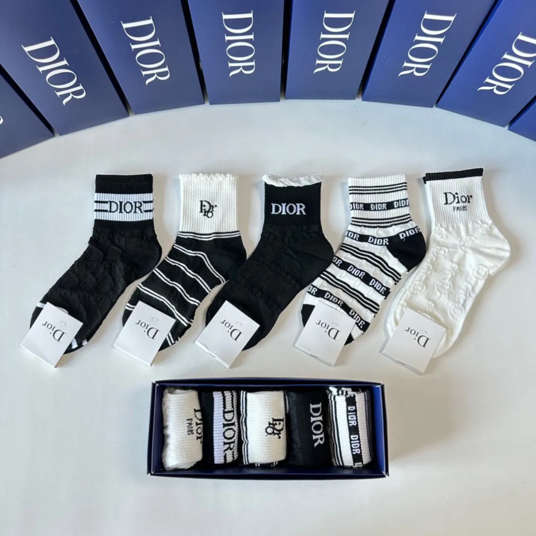 DIOR中長丈ソックス5足セット黒白ストライプ - 画像 (3)