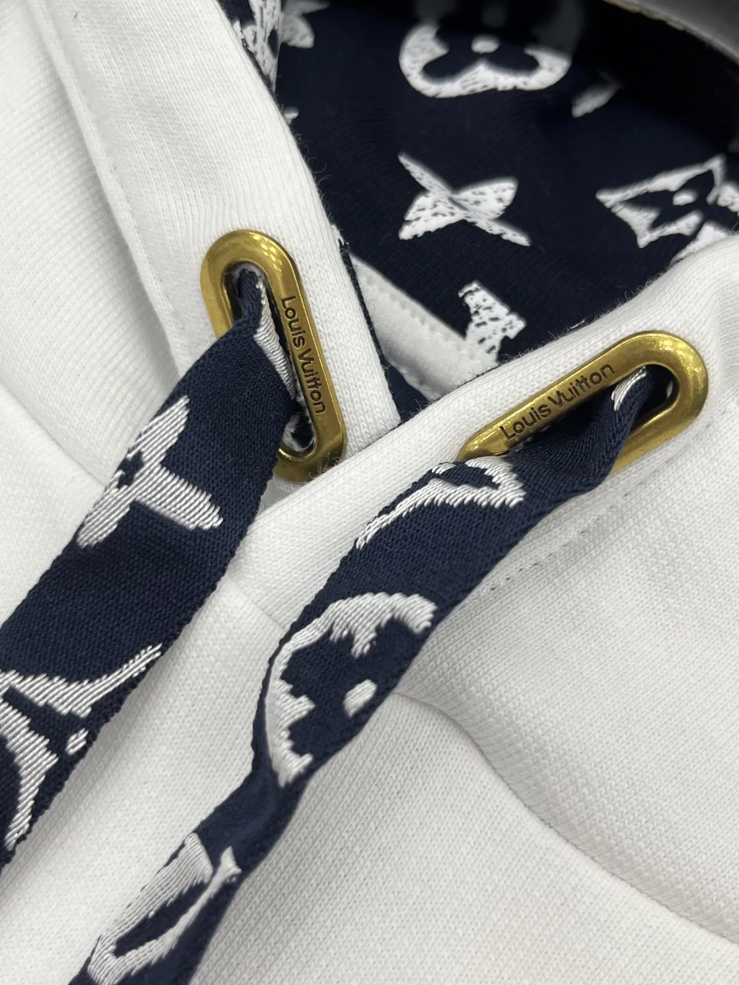 Louis Vuitton 白 クラシックフーディ - 画像 (6)