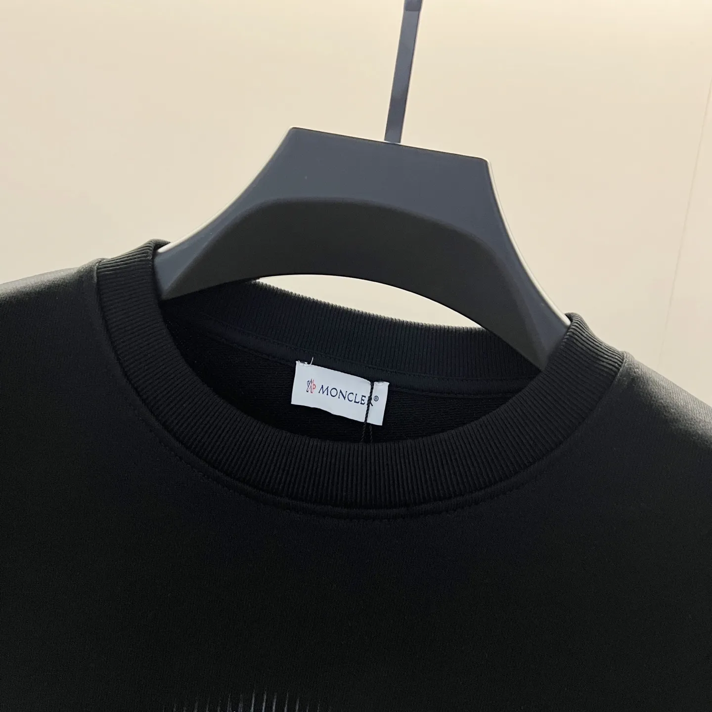 MONCLER 420gコットン Crew Neckスウェット ブラック - 画像 (4)