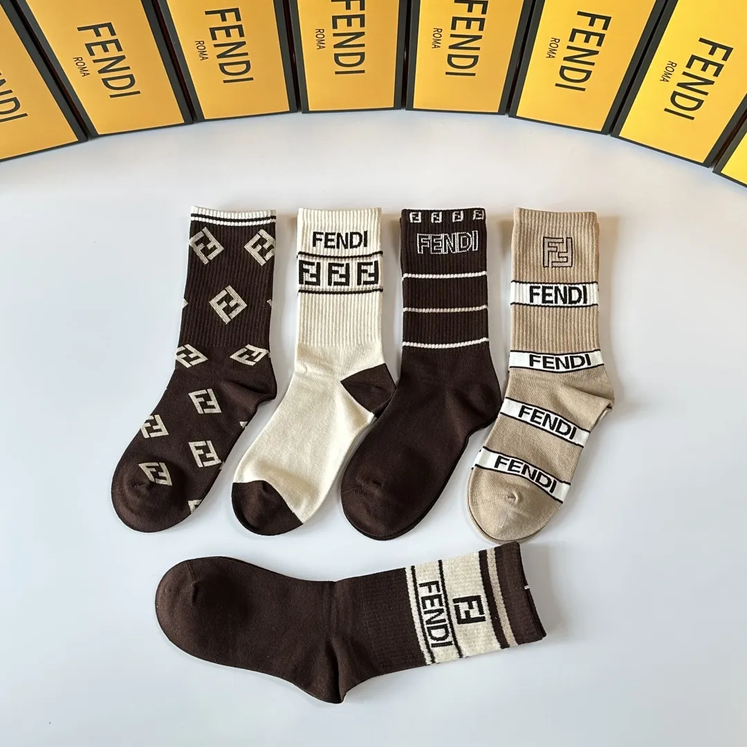 FENDI 新款中長靴下 5色セット 多色 - 画像 (4)