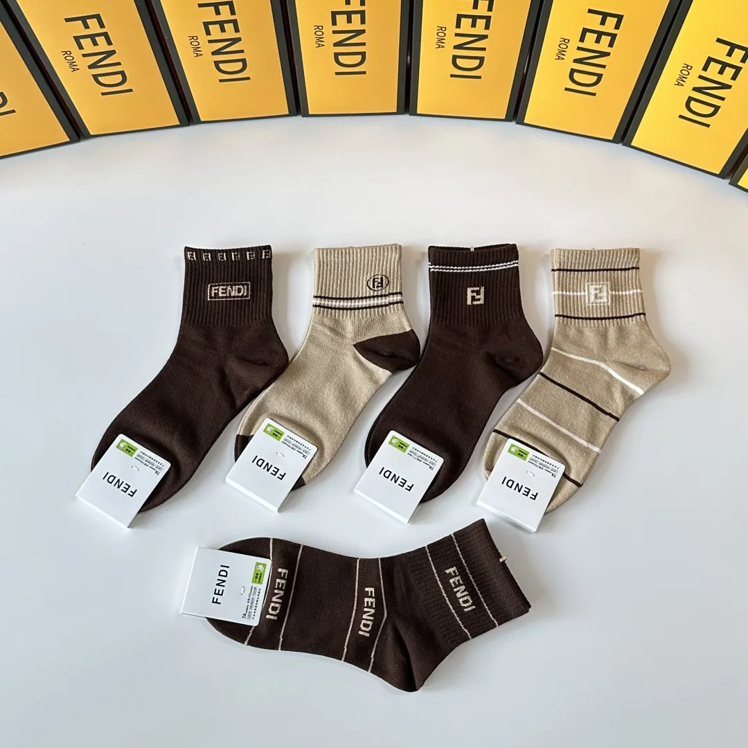 Fendi 新款中長筒靴下5双セット 茶色系 - 画像 (4)