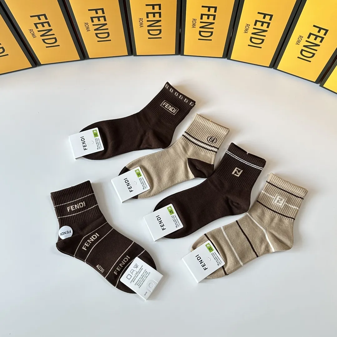 Fendi 新款中長筒靴下5双セット 茶色系 - 画像 (5)