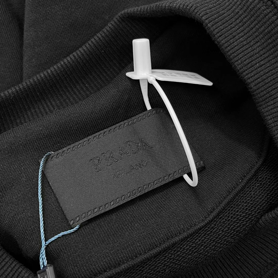 プラダ 黒色ラウンドネックスウェット - 画像 (8)