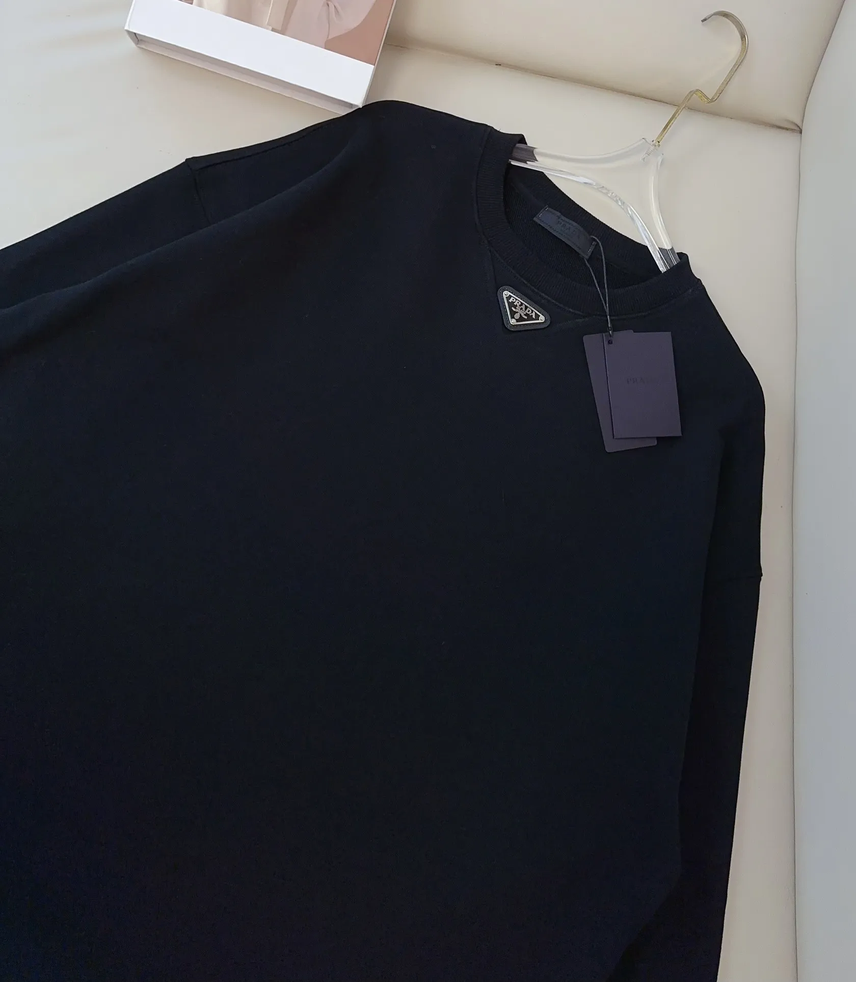 PRADAロゴラウンドネックスウェット ブラック - 画像 (5)