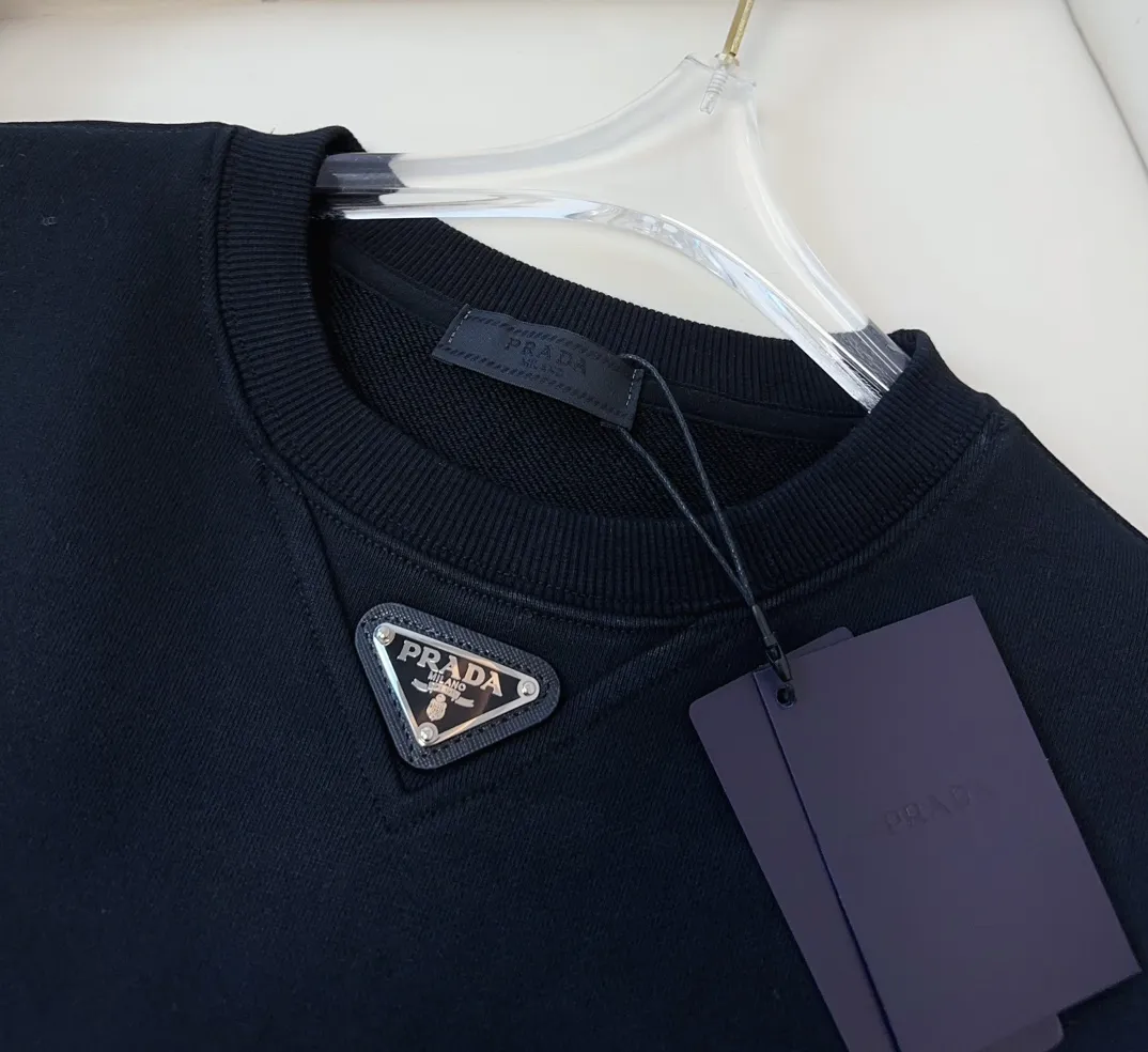 PRADAロゴラウンドネックスウェット ブラック - 画像 (9)