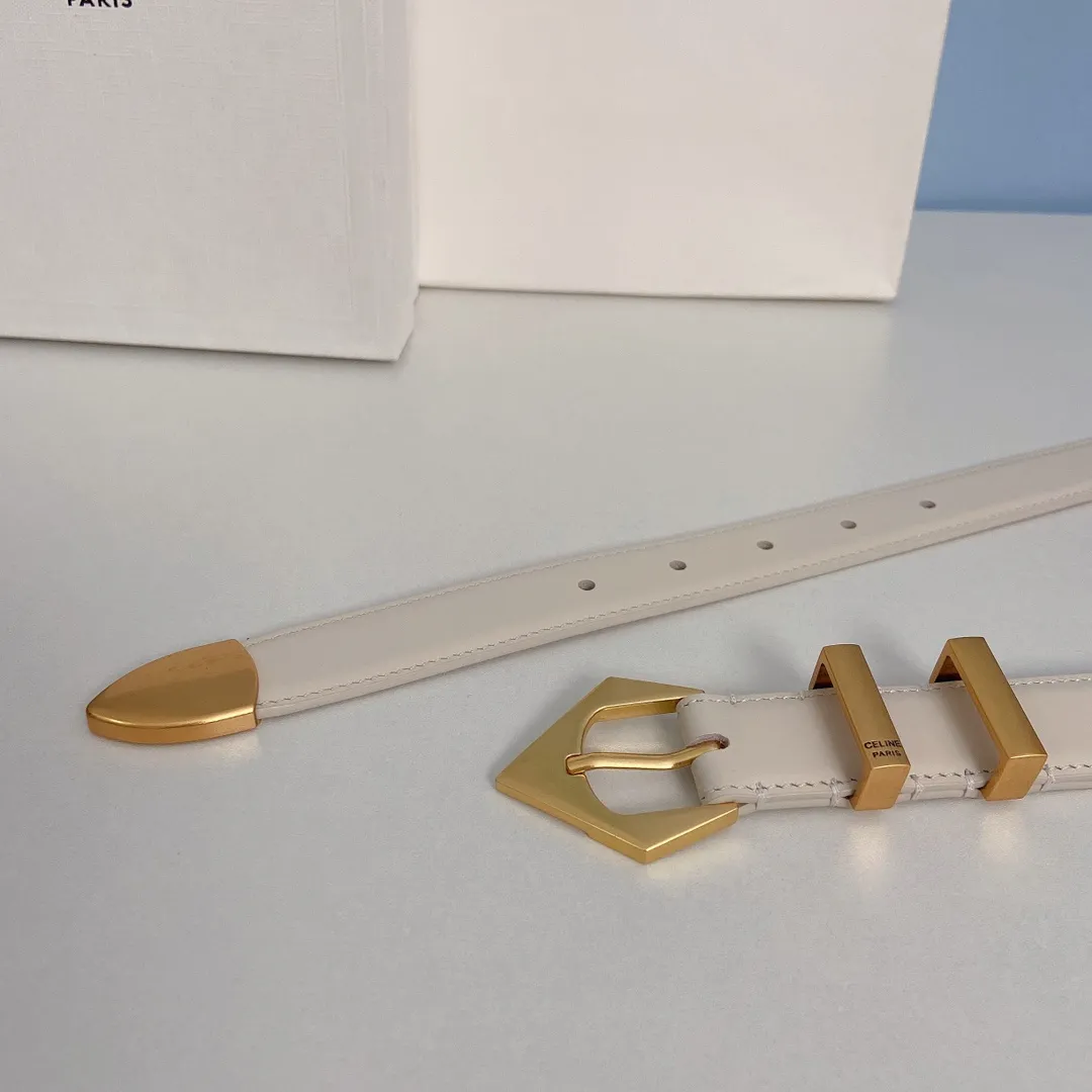 CELINE 白レザーベルト ゴールド金具 - 画像 (9)