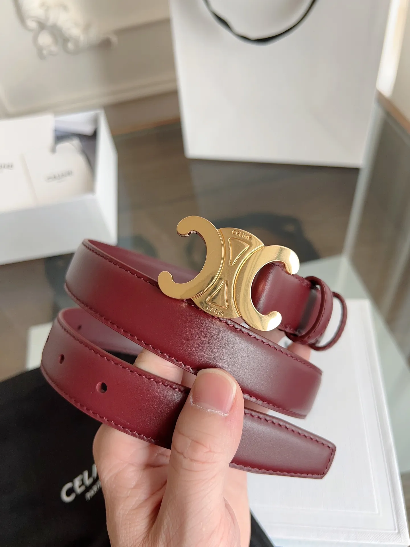 CELINE 酒赤色 ベルト凱旋門デザイン - 画像 (3)