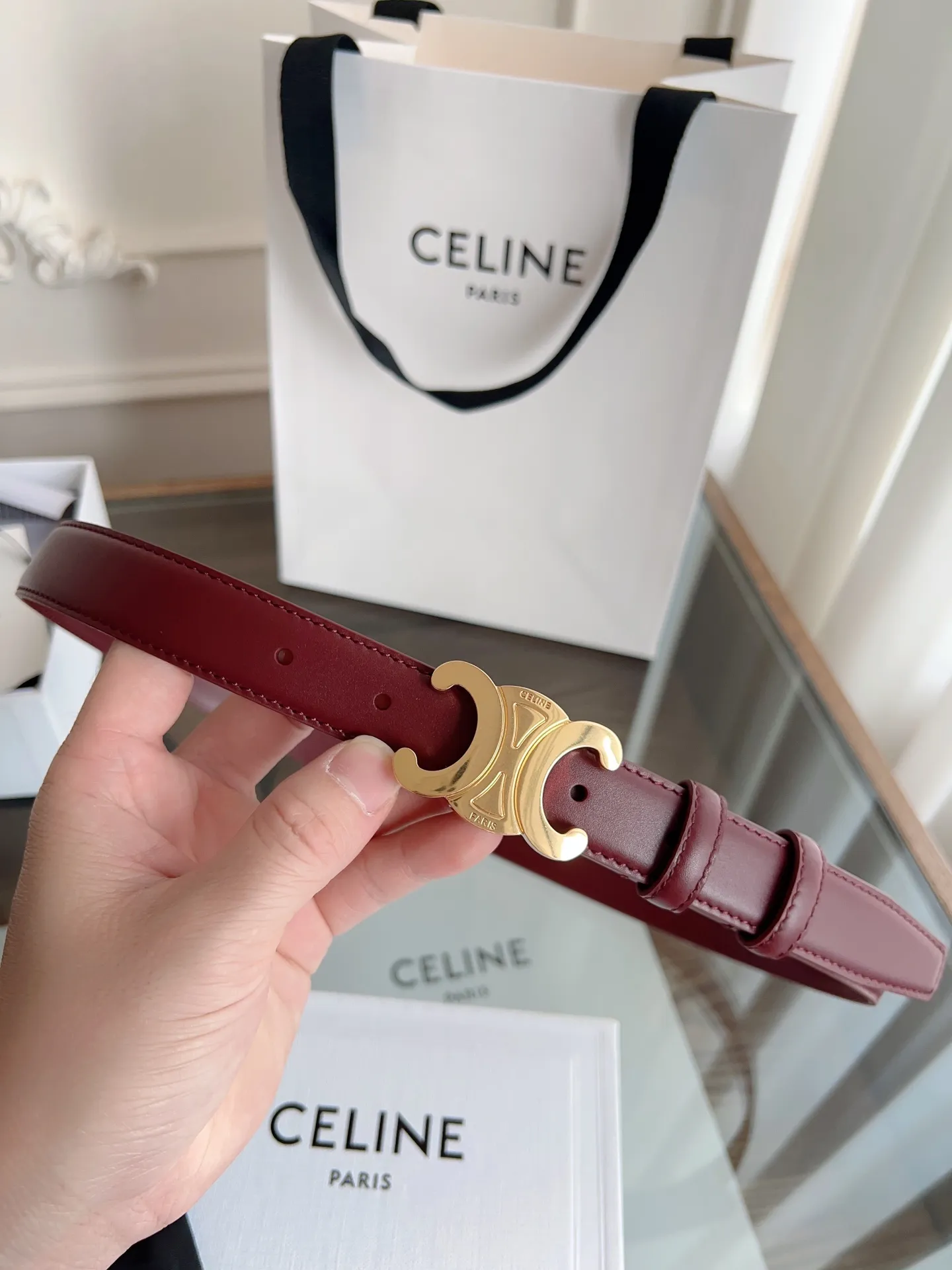 CELINE 酒赤色 ベルト凱旋門デザイン - 画像 (6)