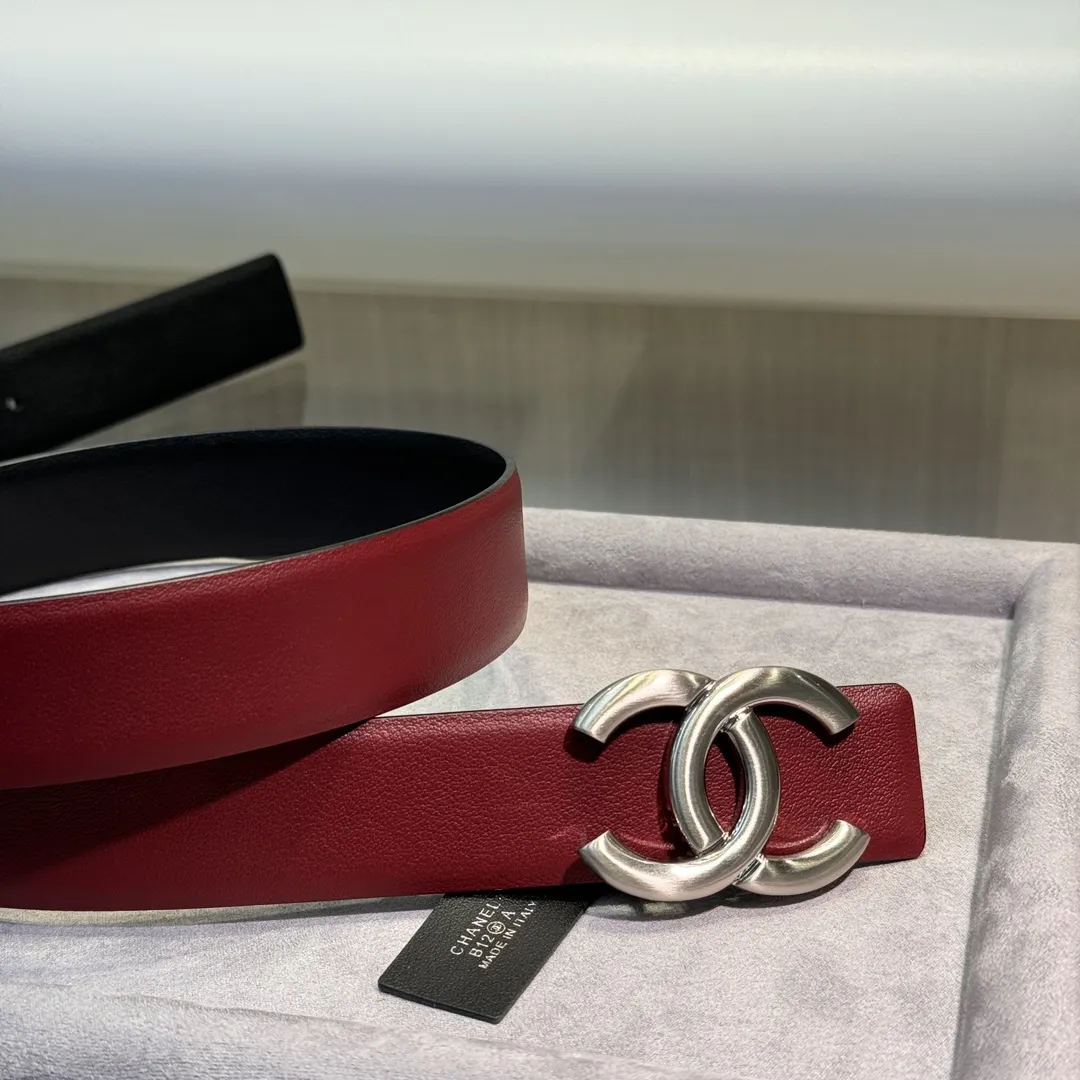 CHANEL新作レッドベルトシルバーバックル - 画像 (9)