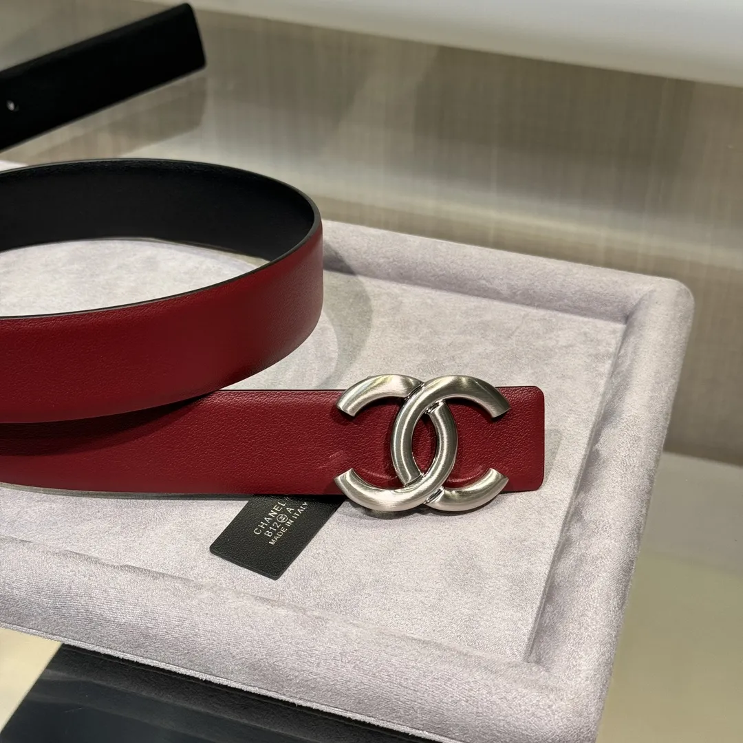 CHANEL新作レッドベルトシルバーバックル - 画像 (10)