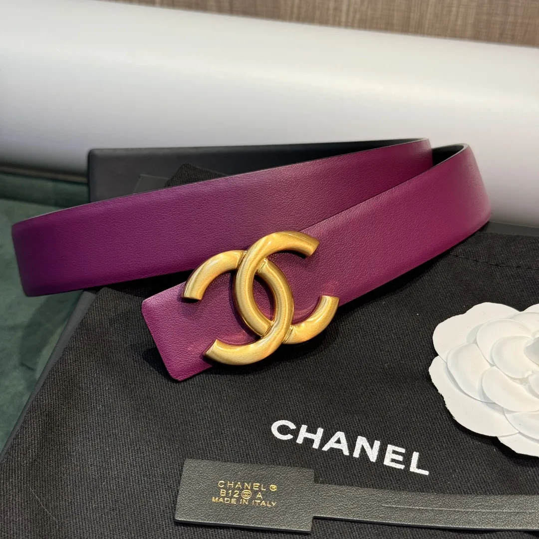 CHANEL高級ベルトゴールドカラーロゴデザイン - 画像 (12)
