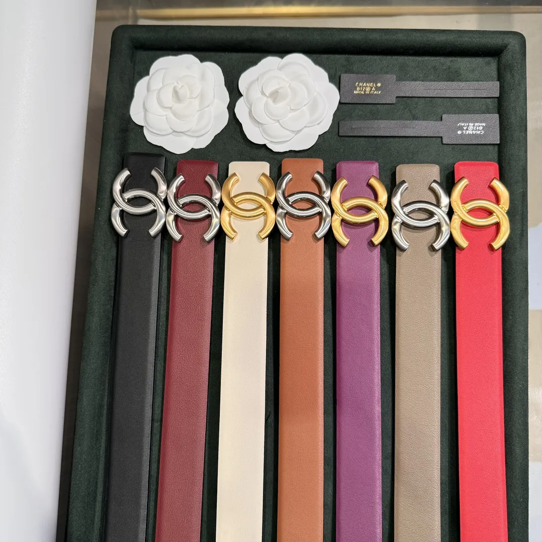 CHANEL高級ベルトゴールドカラーロゴデザイン - 画像 (5)