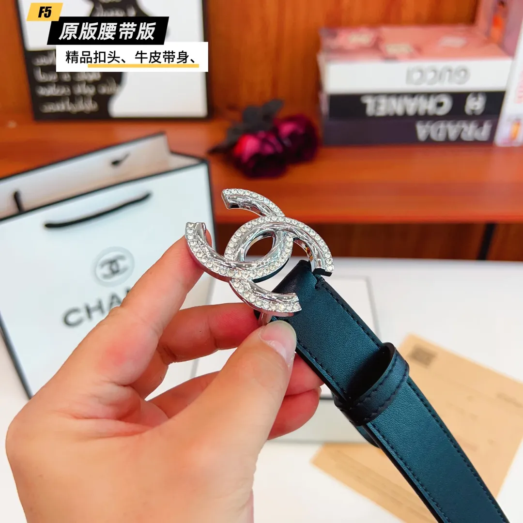 CHANEL ブラックレザーベルト 金銀バックル - 画像 (9)