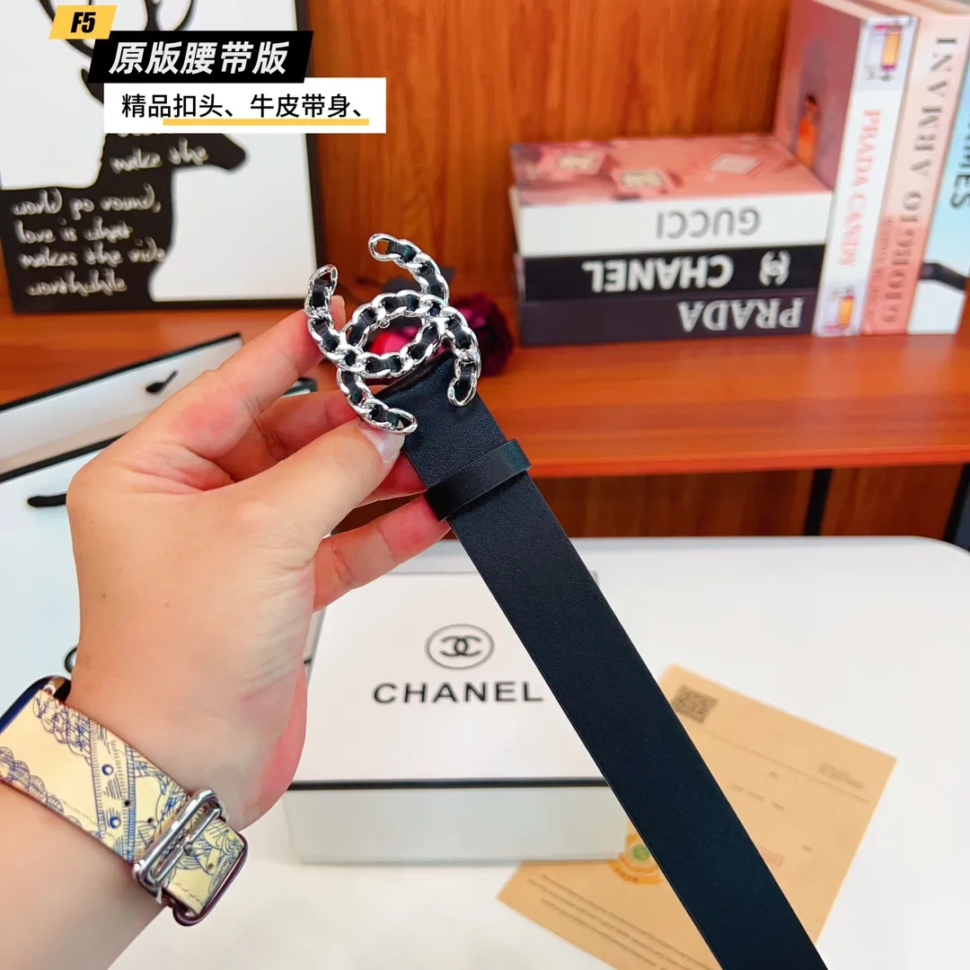 シャネル 黒 レザーベルト 金銀バックル - 画像 (8)