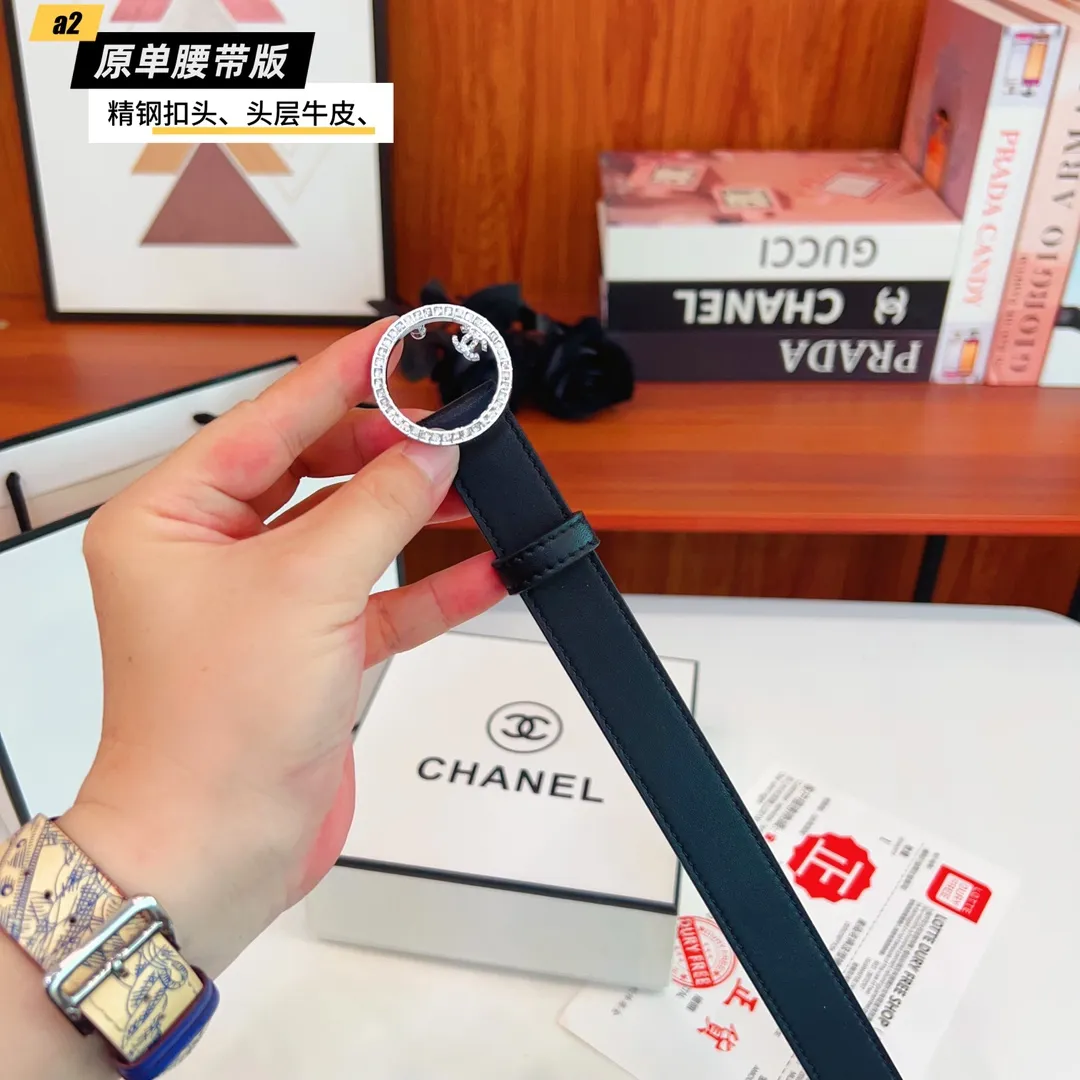 CHANEL 黒レザーベルト シルバー&ゴールドバックル - 画像 (8)