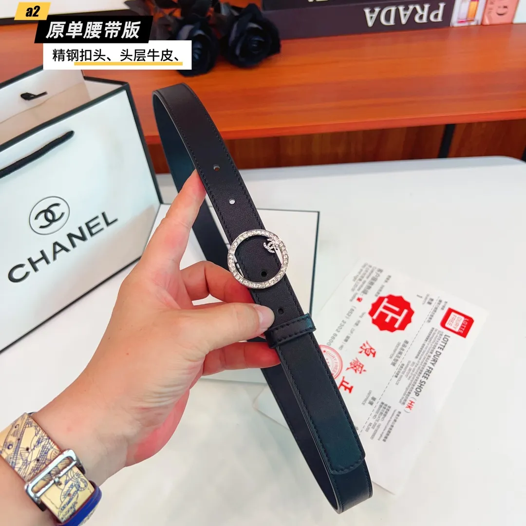 CHANEL 黒レザーベルト シルバー&ゴールドバックル - 画像 (10)