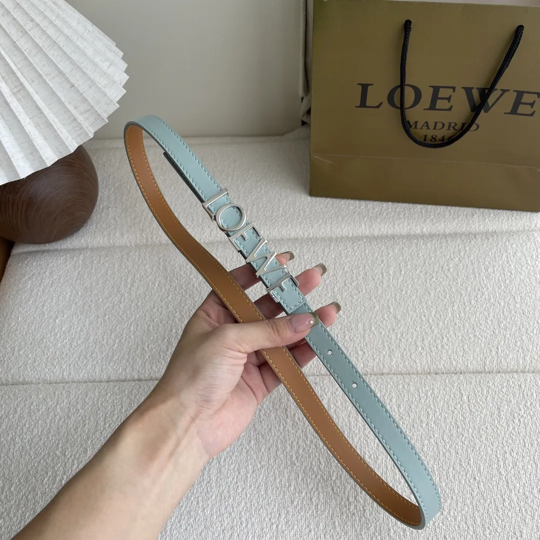 LOEWE 光滑牛革ベルト 氷河ブルー 1.5cm幅 - 画像 (7)