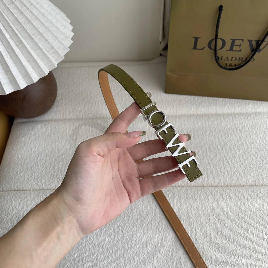 LOEWE オリーブ色 スムースレザーベルト