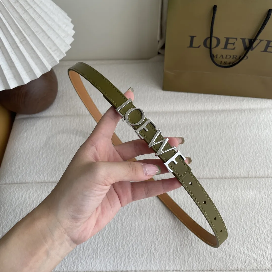 LOEWE オリーブ色 スムースレザーベルト - 画像 (4)