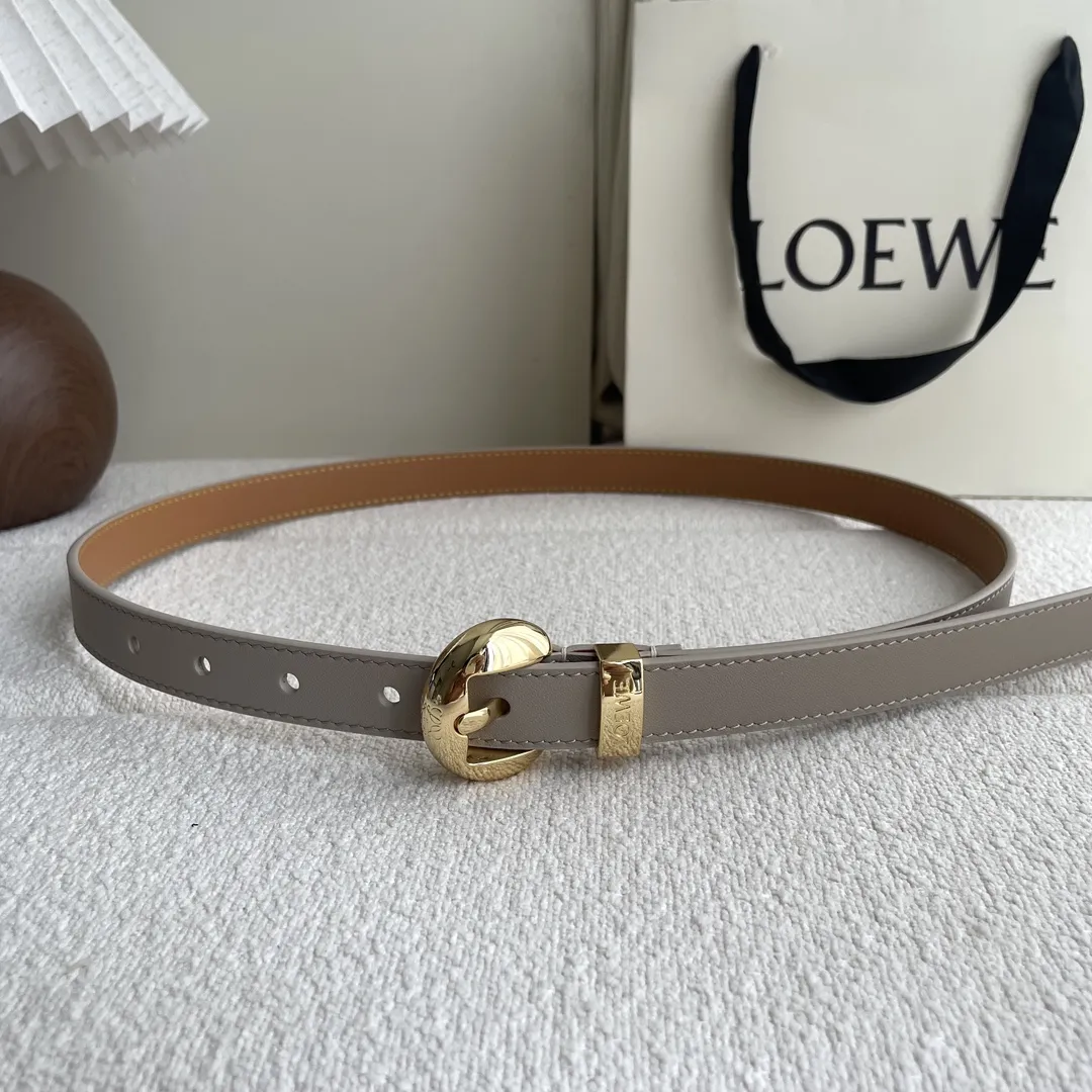 LOEWE Pebbleベルト暗沙色 2cm幅 - 画像 (4)