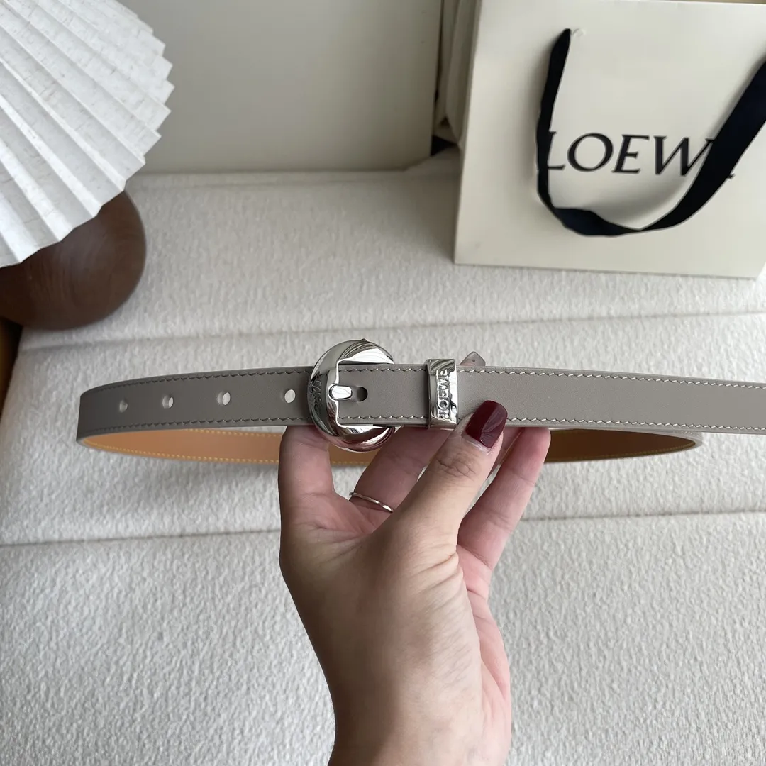 LOEWE Pebbleベルト 2cm幅 - 画像 (5)