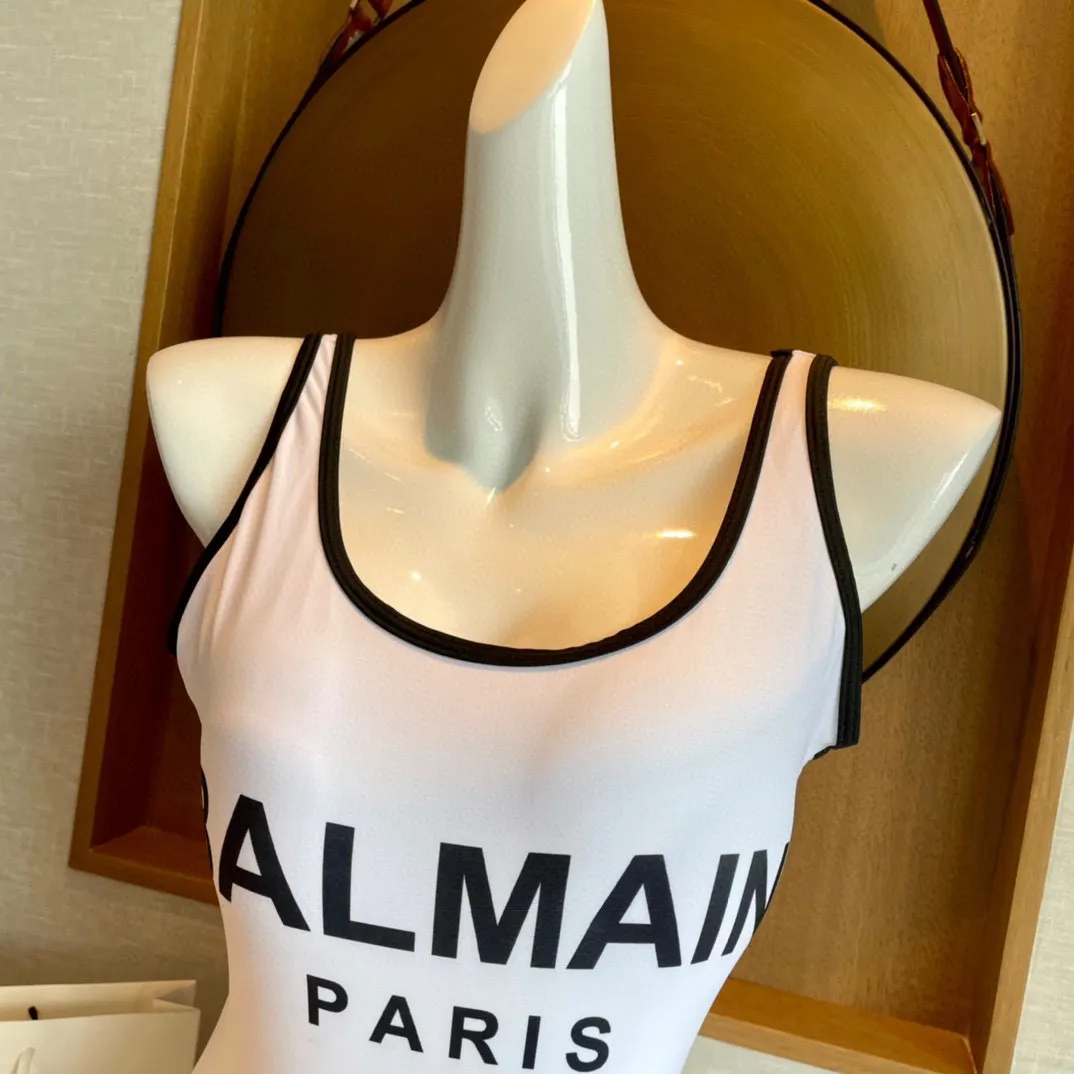 BALMAIN PARIS ホワイトワンピース水着 - 画像 (3)