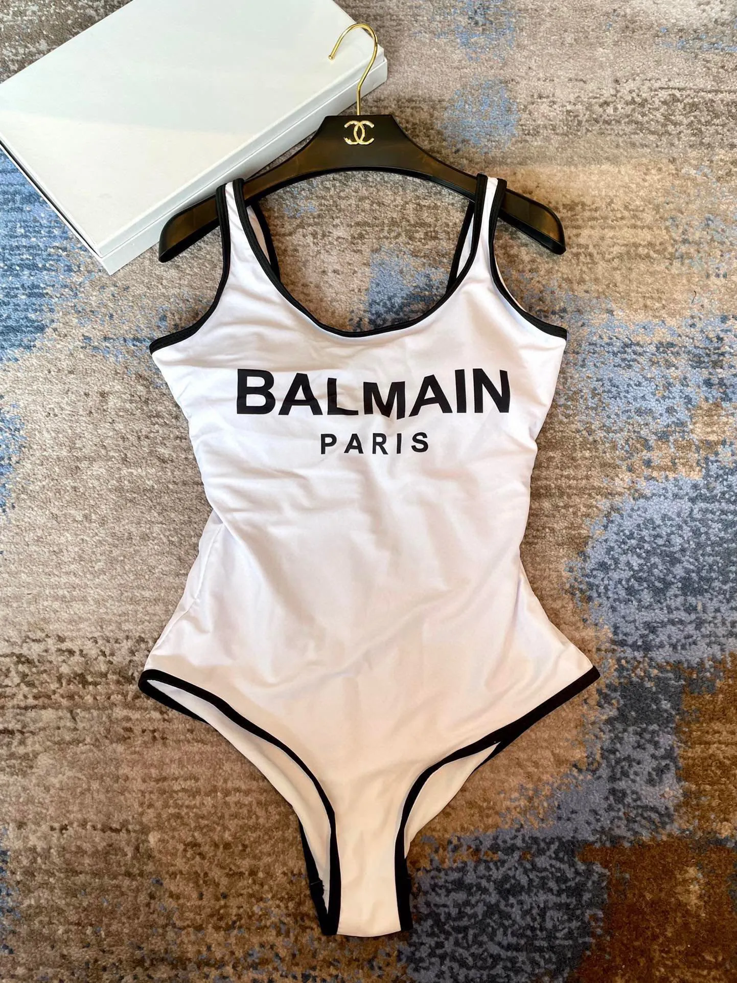 BALMAIN PARIS ホワイトワンピース水着 - 画像 (8)