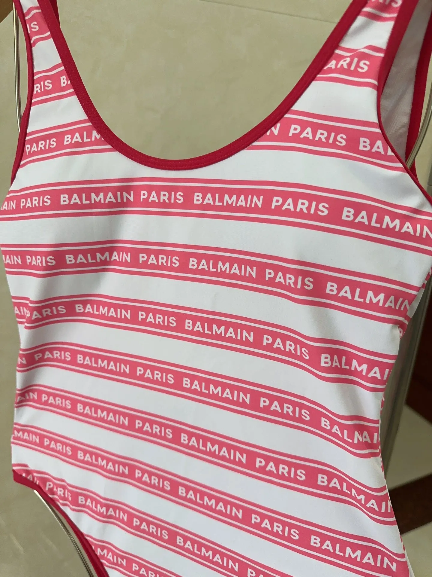 ピエールバルマン レッドストライプ ワンピース水着 - 画像 (5)
