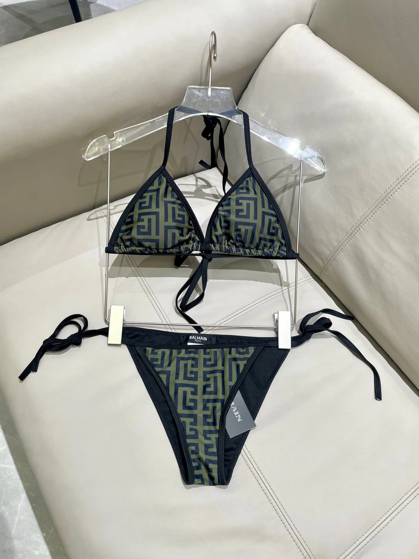 Balmain 新作分体式水着ブラックビキニスタイル - 画像 (6)