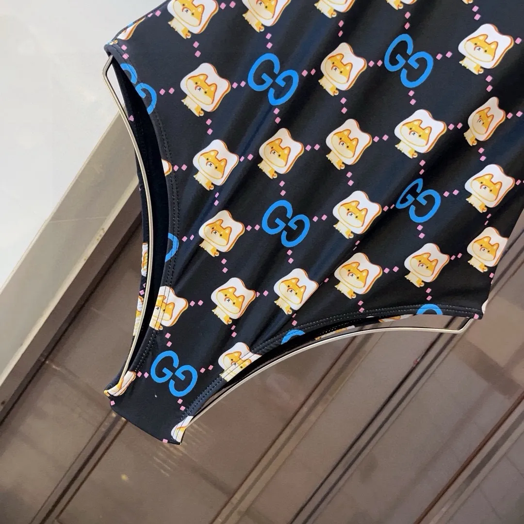 Burberryバーバリー黒チェックワンピース水着 - 画像 (8)