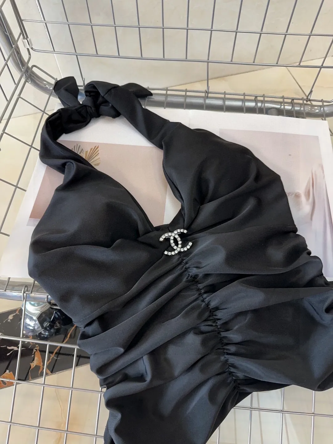 CHANEL黒ワンピース水着ハALTERネック - 画像 (10)