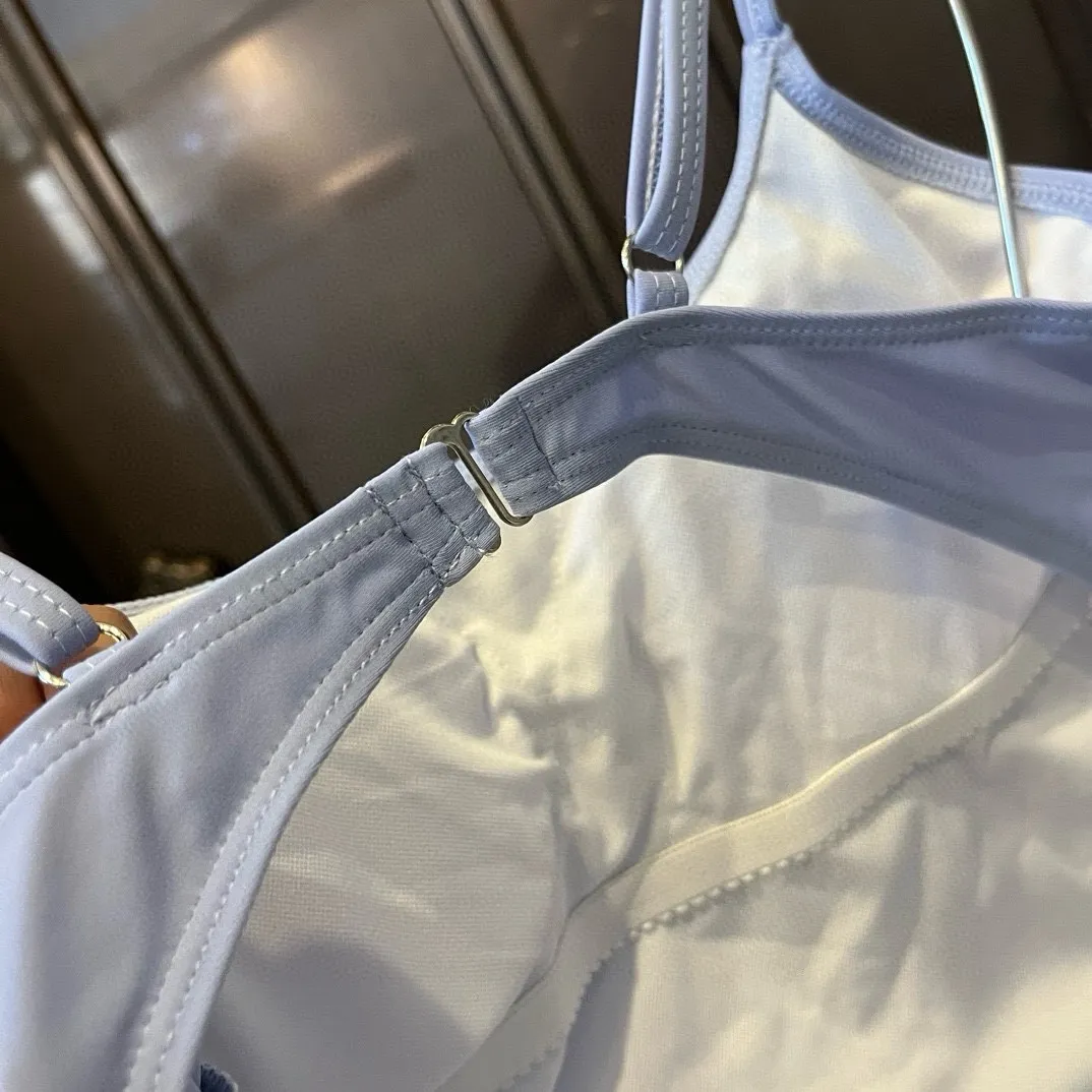 Chanel 水着 ライトブルー スタイル - 画像 (7)