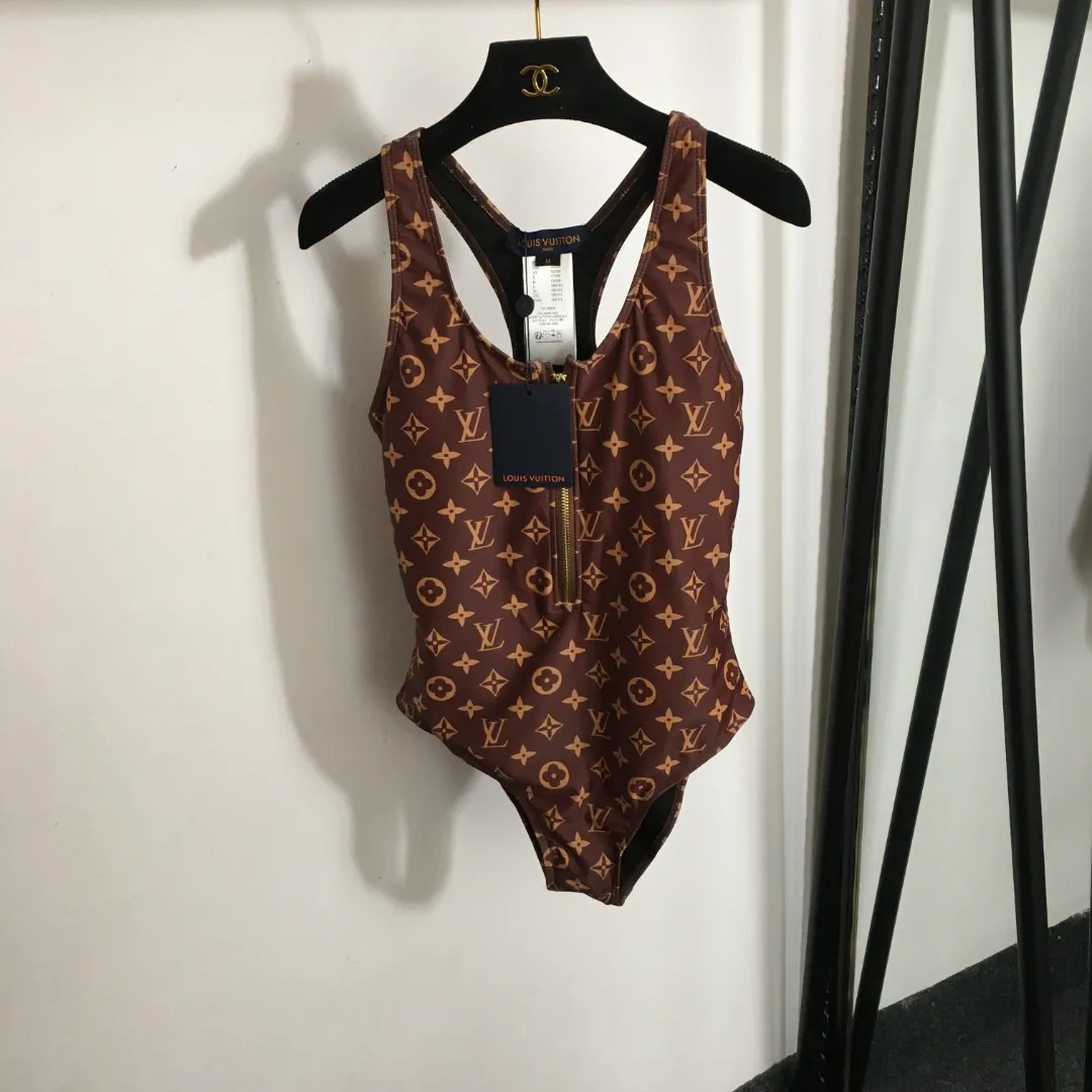 LOUIS VUITTON カフェ色 ロゴワンピース水着