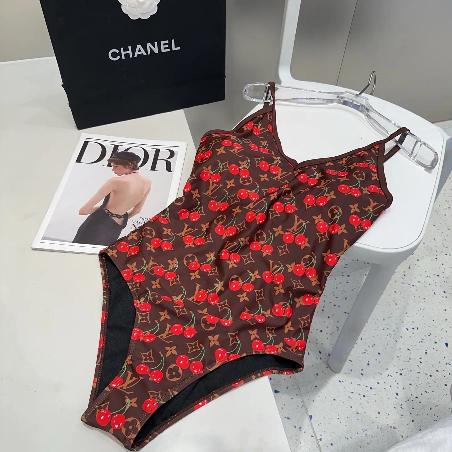 Louis Vuitton 赤チェリープリント水着ワンピース - 画像 (6)