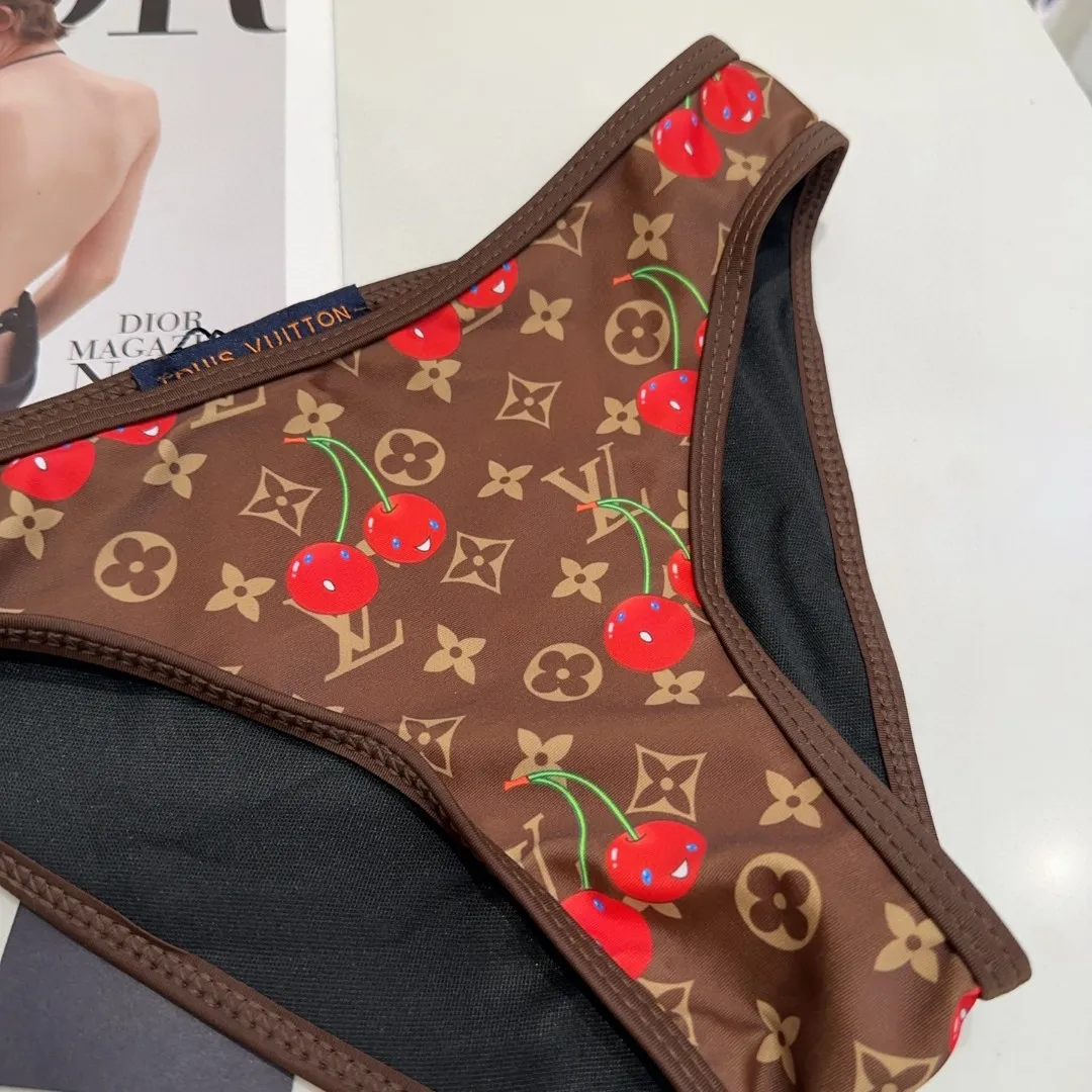 Louis Vuitton チェリープリントブラウンビキニ - 画像 (7)