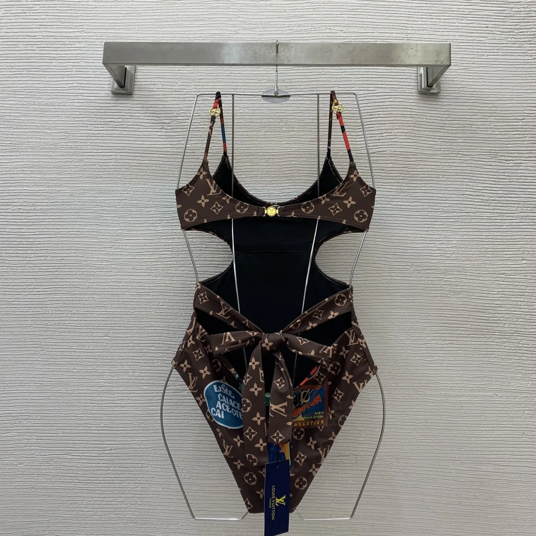 LOUIS VUITTON ダークブラウン パッチワークワンピース水着 - 画像 (8)