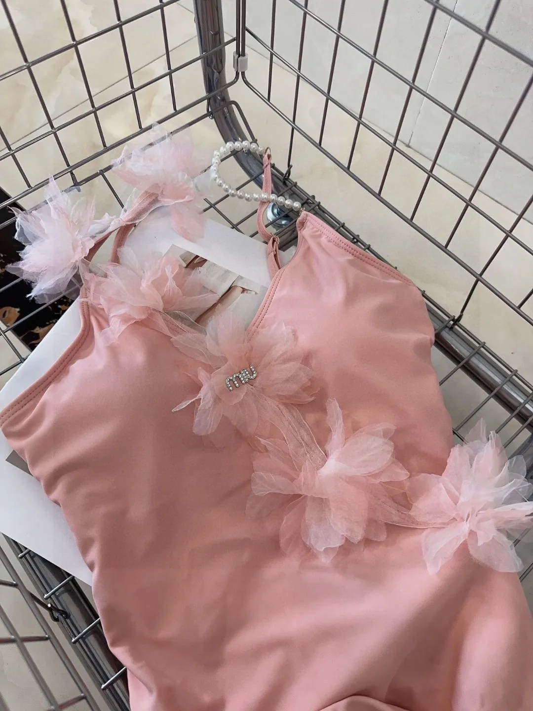 MIUMIU ピンクフラワーワンピース水着 - 画像 (8)