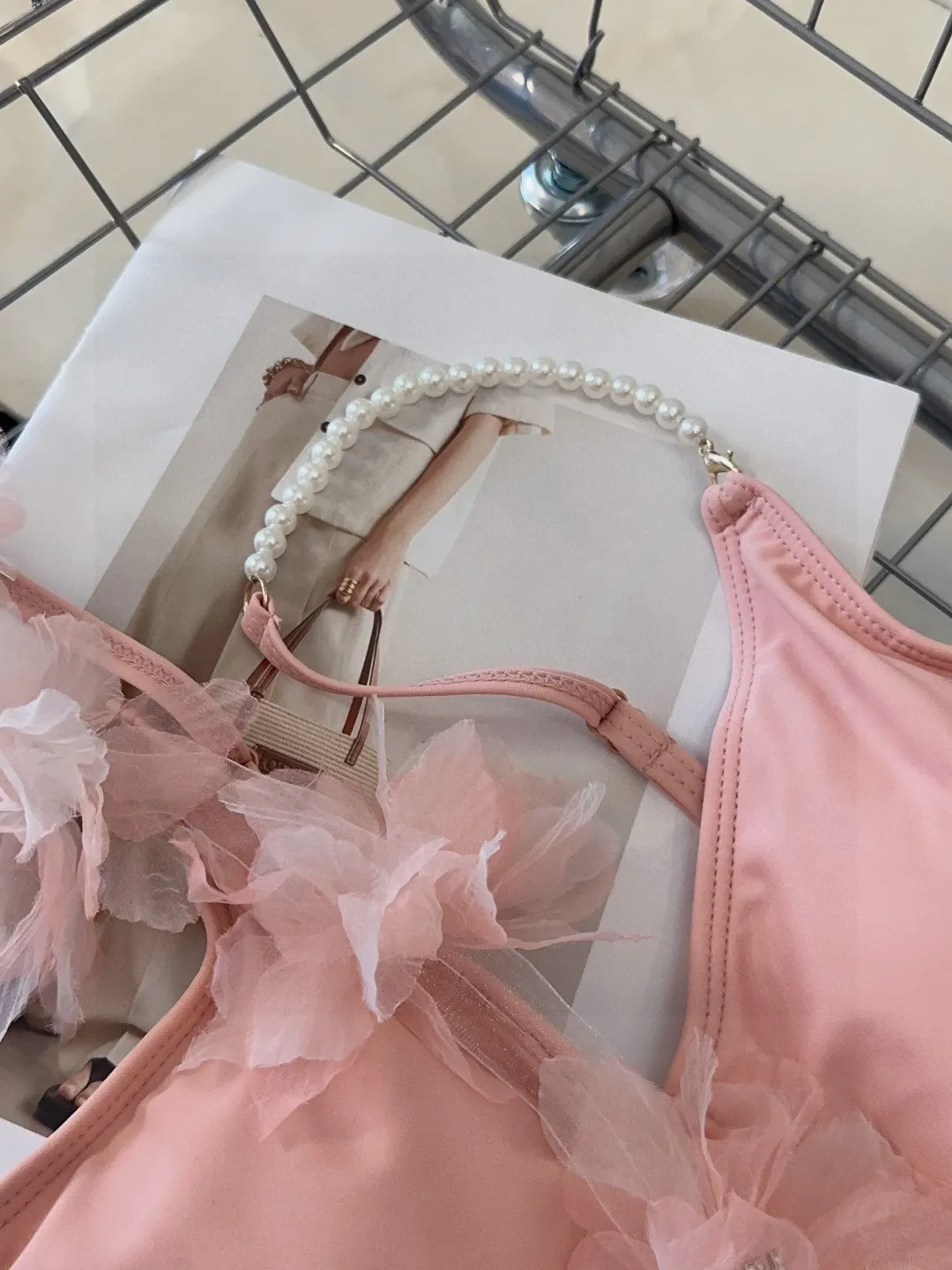 MIUMIU ピンクフラワーワンピース水着 - 画像 (10)