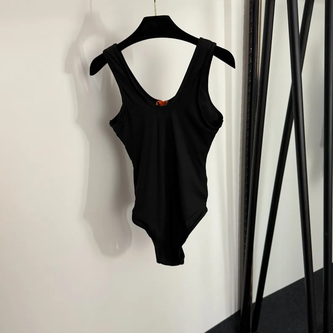 Prada新款ロゴ刺繍半ジップワンピース水着黒S-XL - 画像 (3)